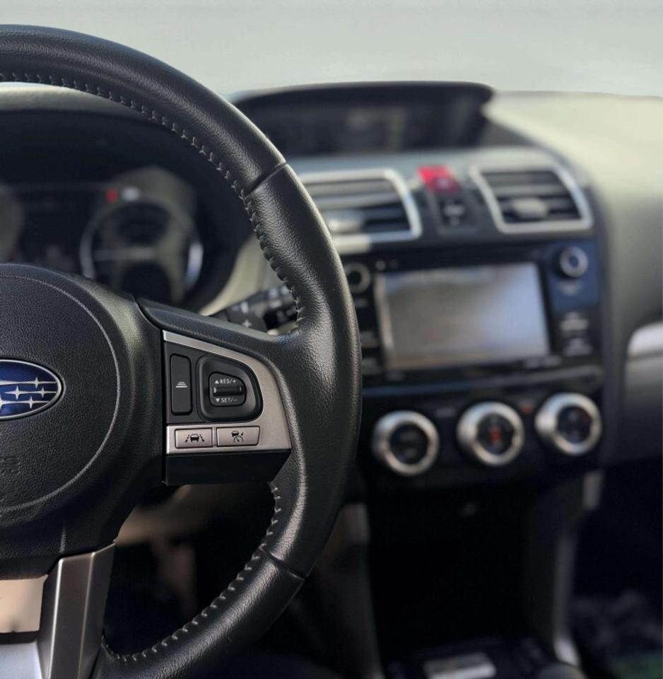 2017 Subaru Forester Touring w/Tech Pkg Photo