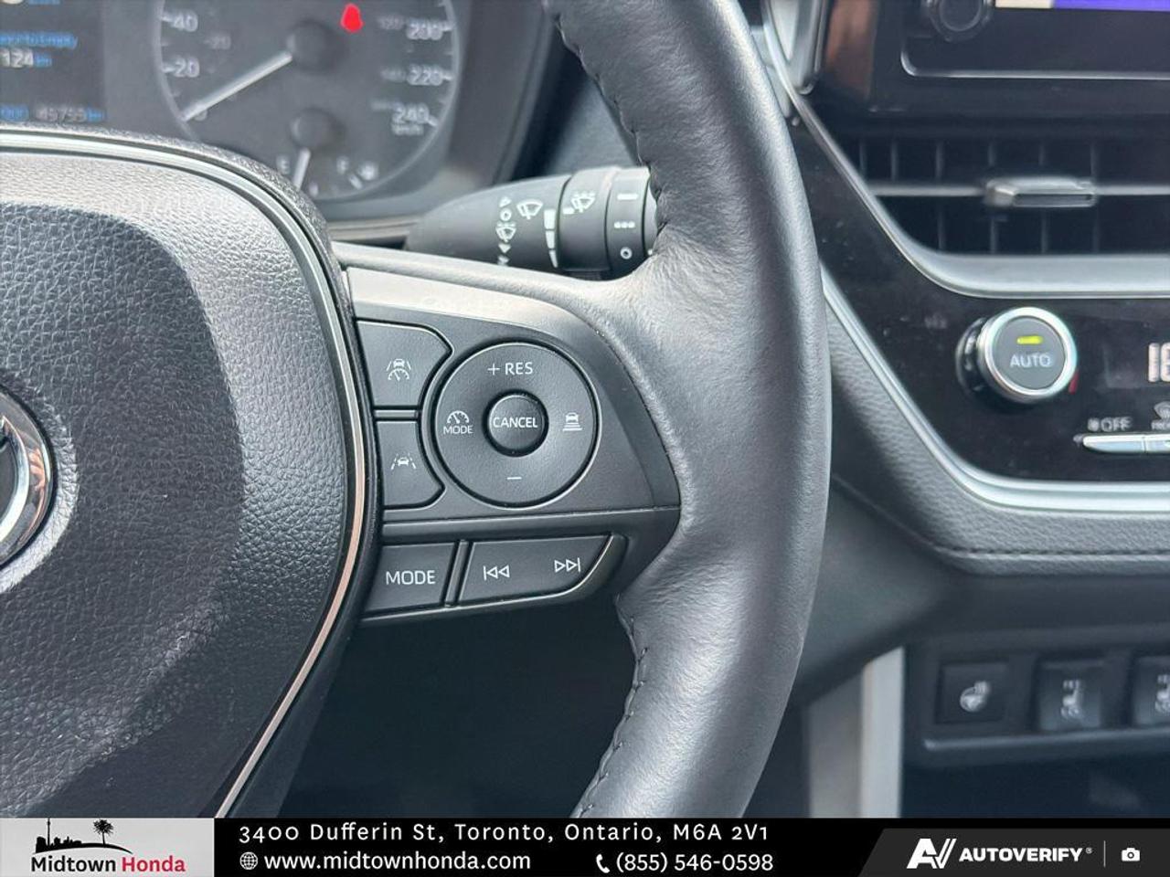 2024 Toyota Corolla Cross ONE OWNER I BLUETOOTH I ALL WHEEL DRIVE Photo
