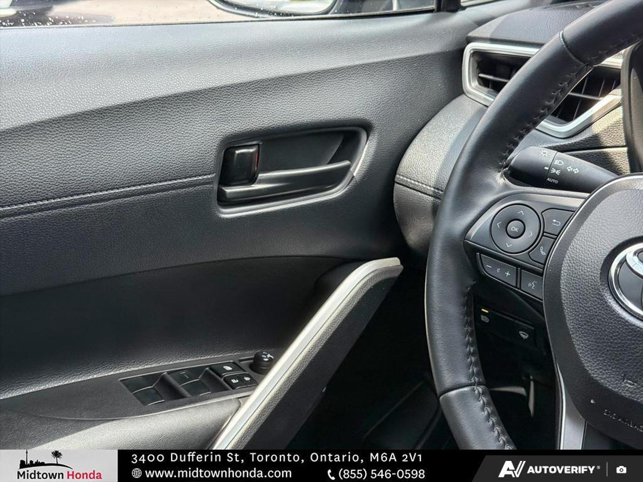 2024 Toyota Corolla Cross ONE OWNER I BLUETOOTH I ALL WHEEL DRIVE Photo