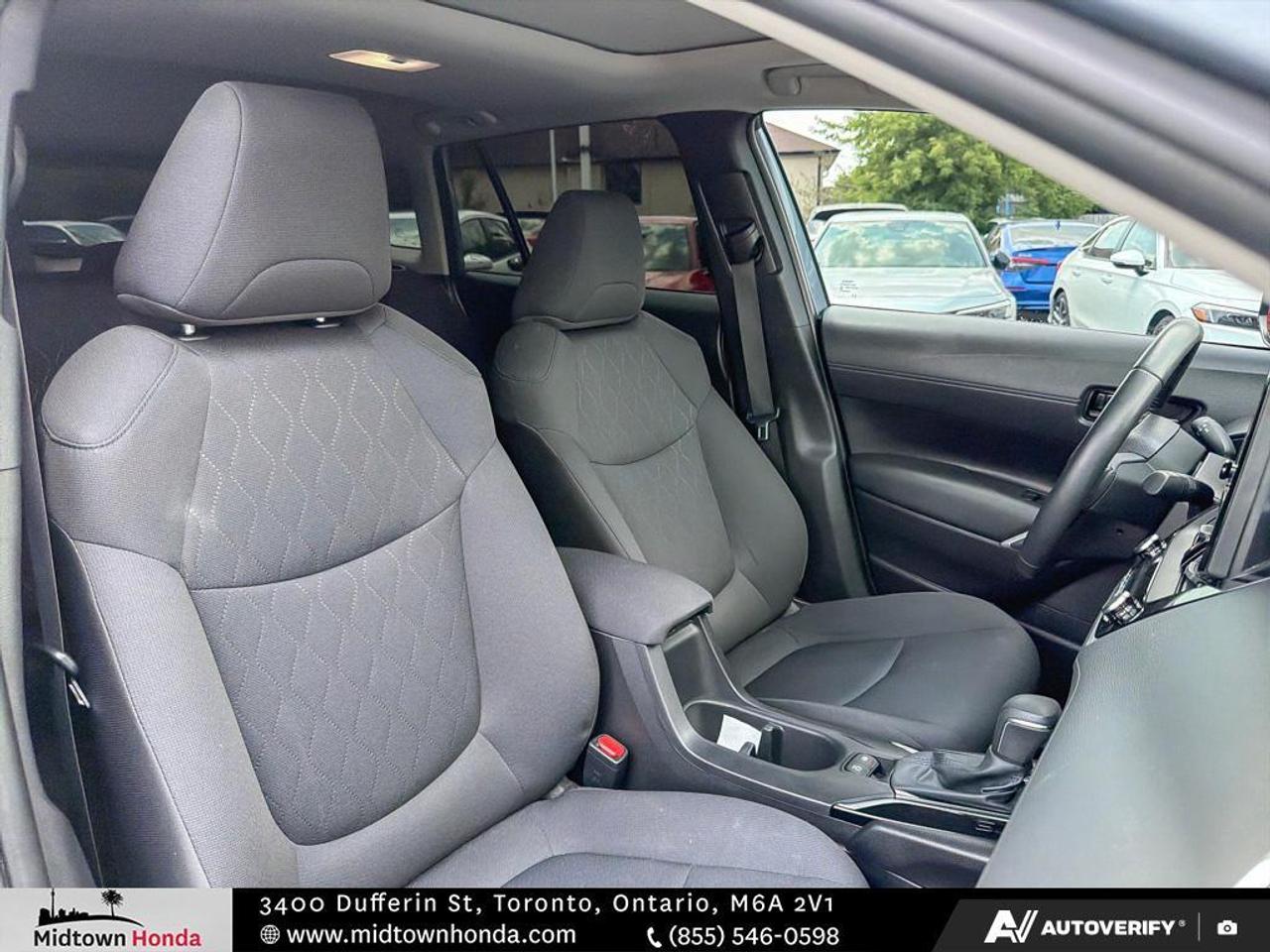 2024 Toyota Corolla Cross ONE OWNER I BLUETOOTH I ALL WHEEL DRIVE Photo