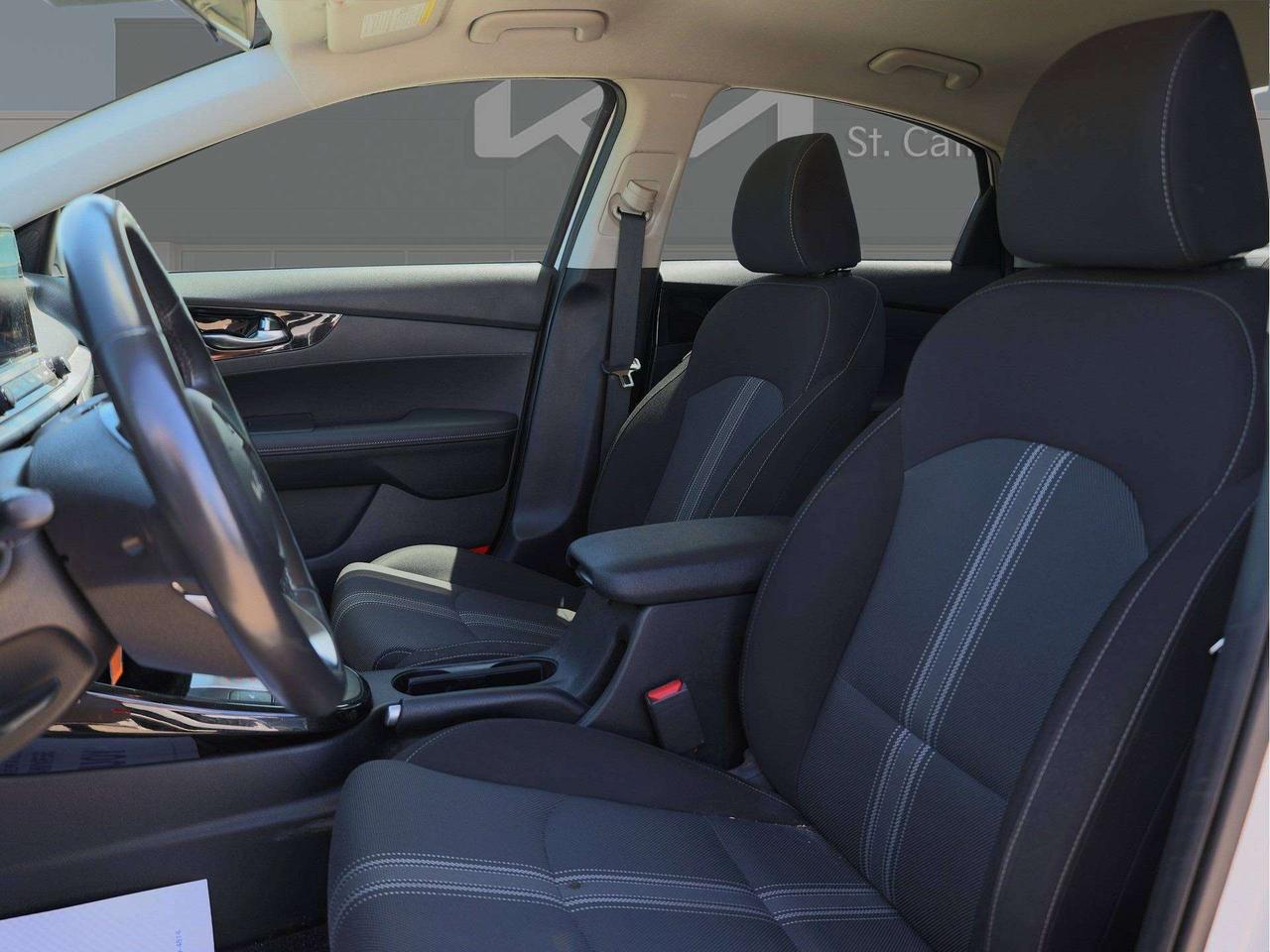 2024 Kia Forte EX Photo