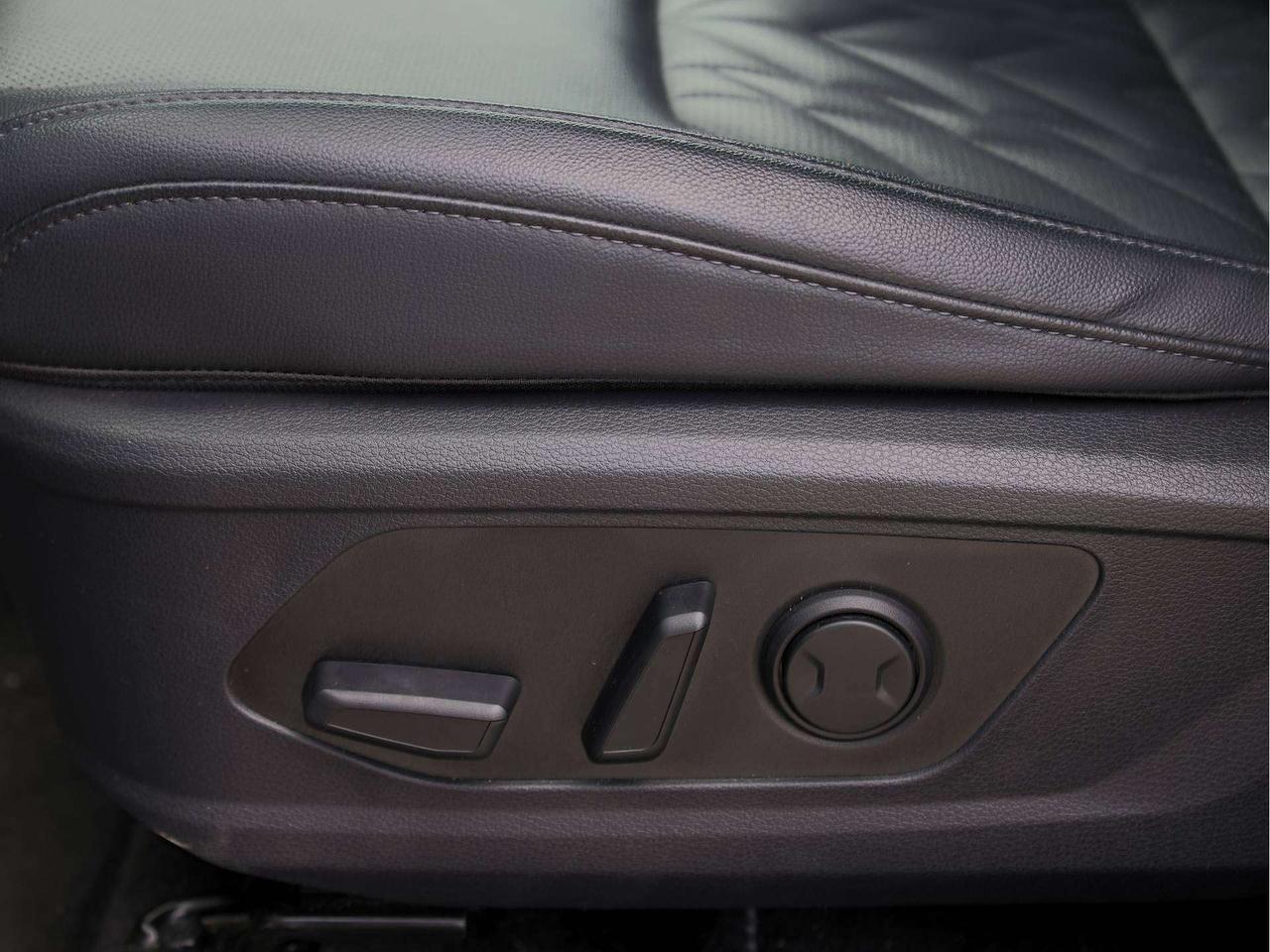 2023 Kia Sportage X-Line Limited   Blindview Monitor   Premium Sound Photo