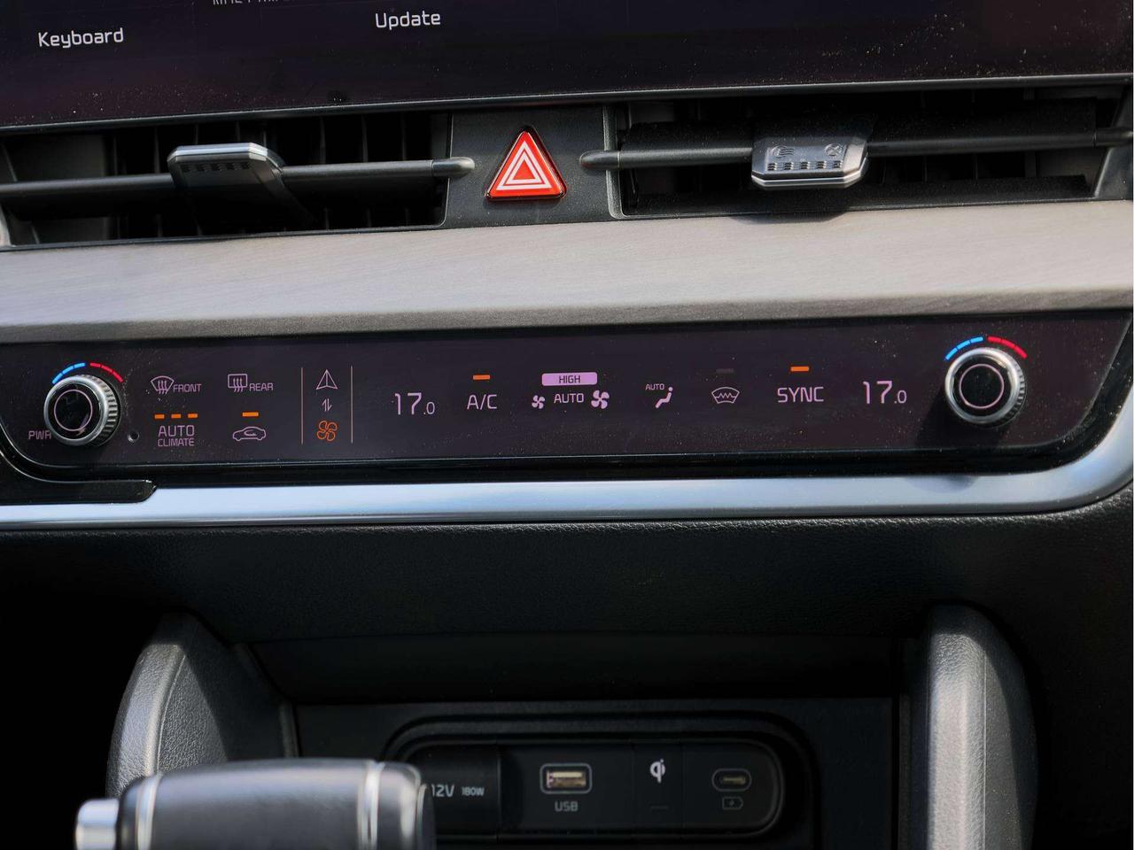 2023 Kia Sportage X-Line Limited   Blindview Monitor   Premium Sound Photo