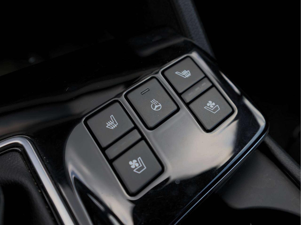 2023 Kia Sportage X-Line Limited   Blindview Monitor   Premium Sound Photo