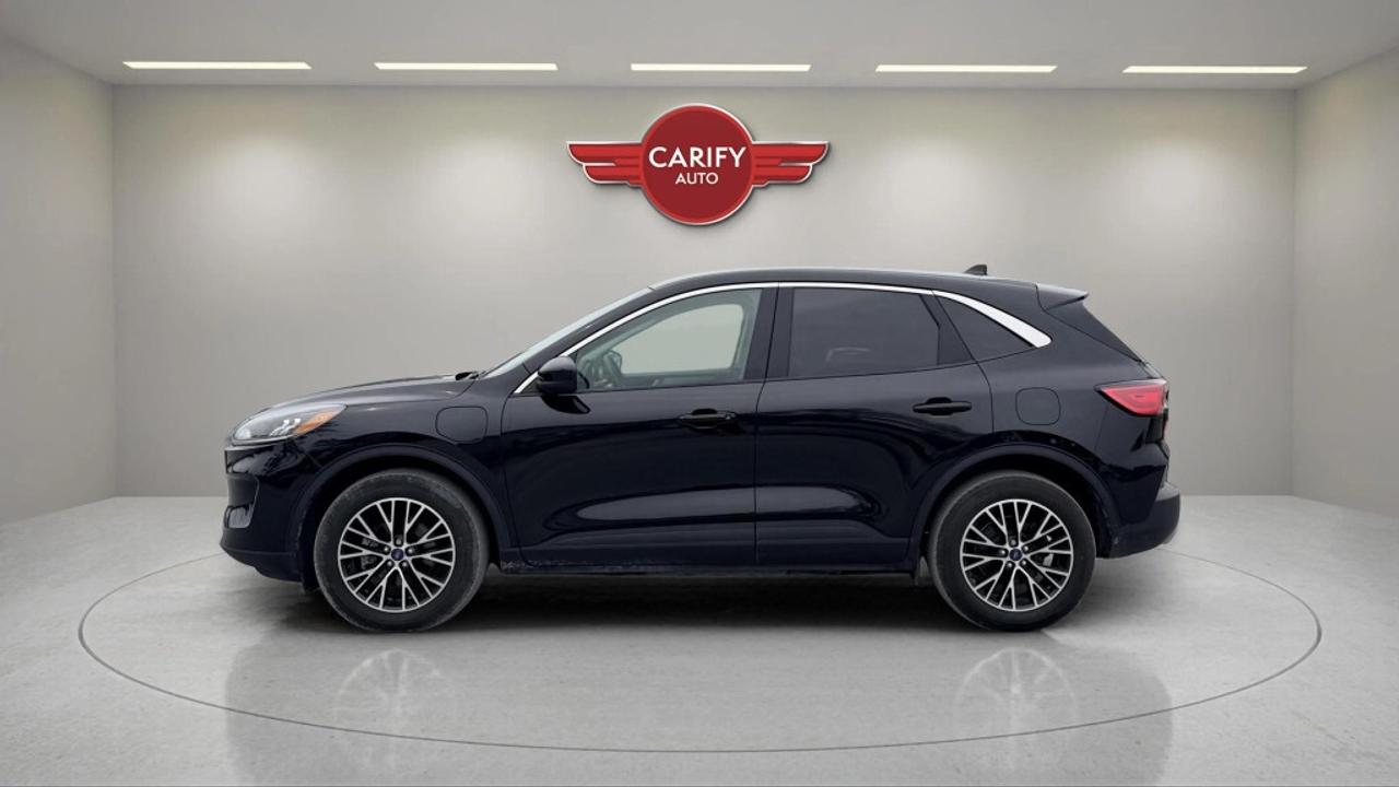 2022 Ford Escape SEL Plug-In Hybrid Photo4