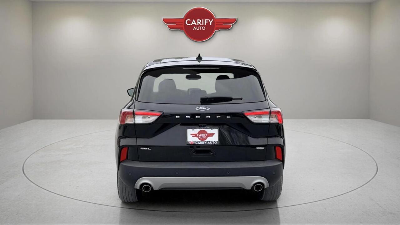 2022 Ford Escape SEL Plug-In Hybrid Photo