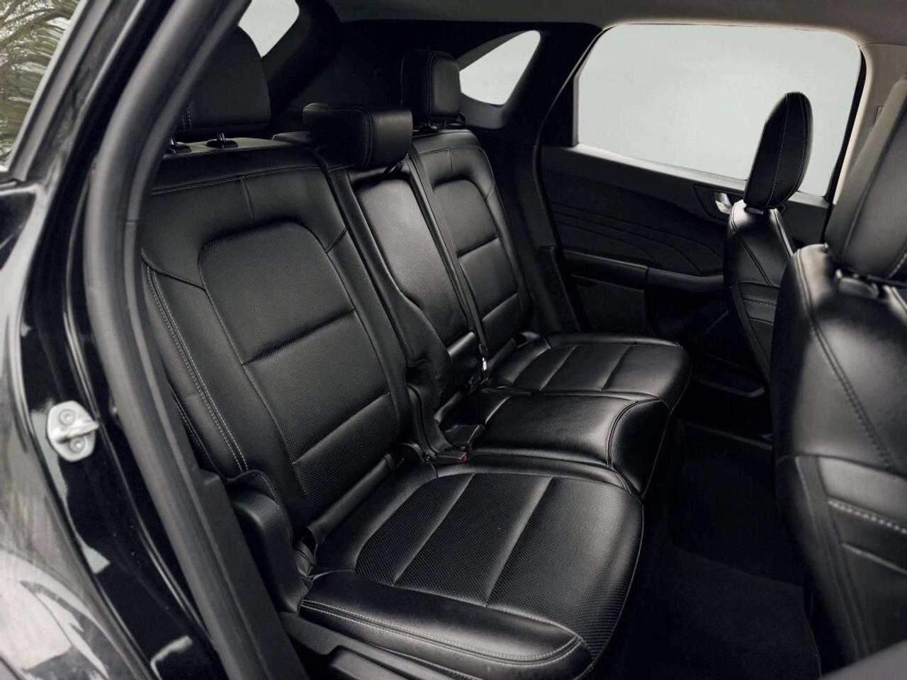 2022 Ford Escape SEL Plug-In Hybrid Photo