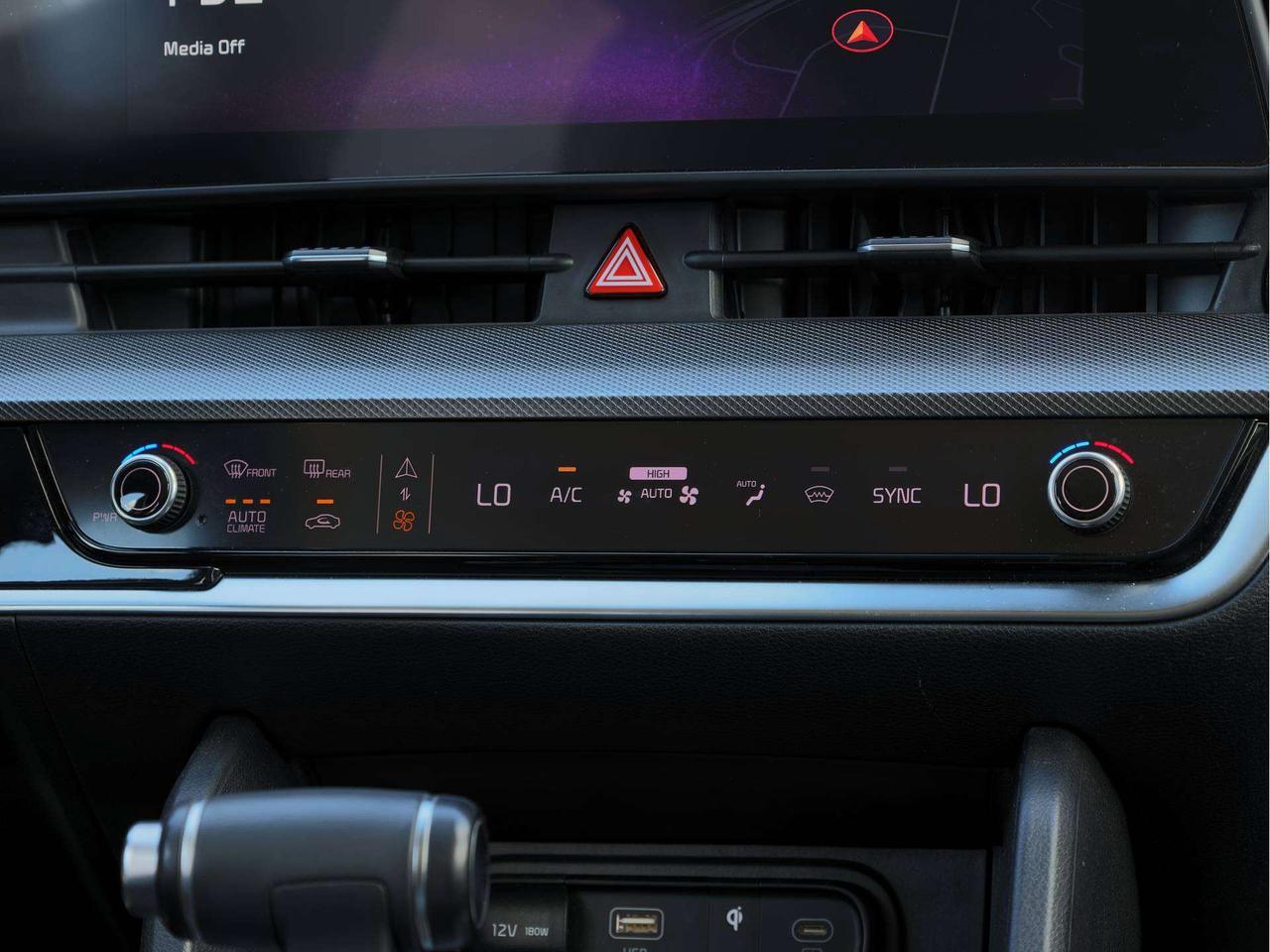2023 Kia Sportage EX Premium Photo