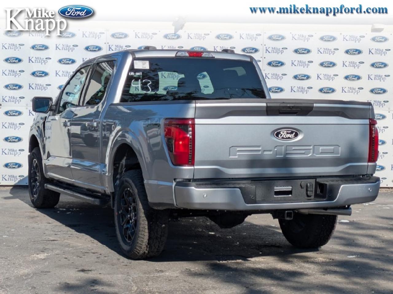 2026 Ford F-150 XLT Photo2