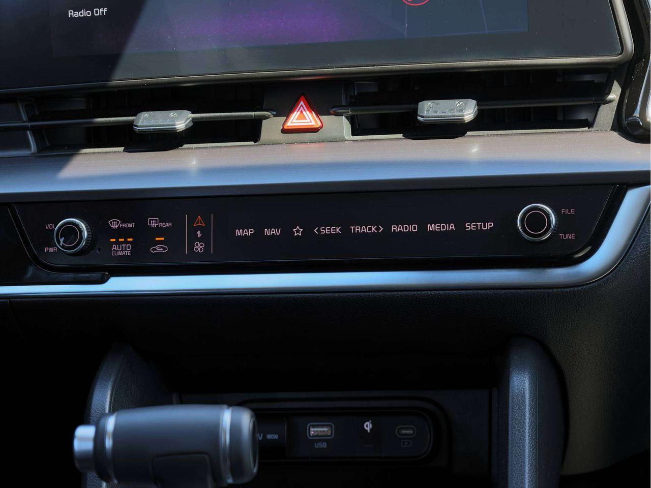 2025 Kia Sportage EX AWD   Panoramic Roof   Navigation   SmartCruise Photo