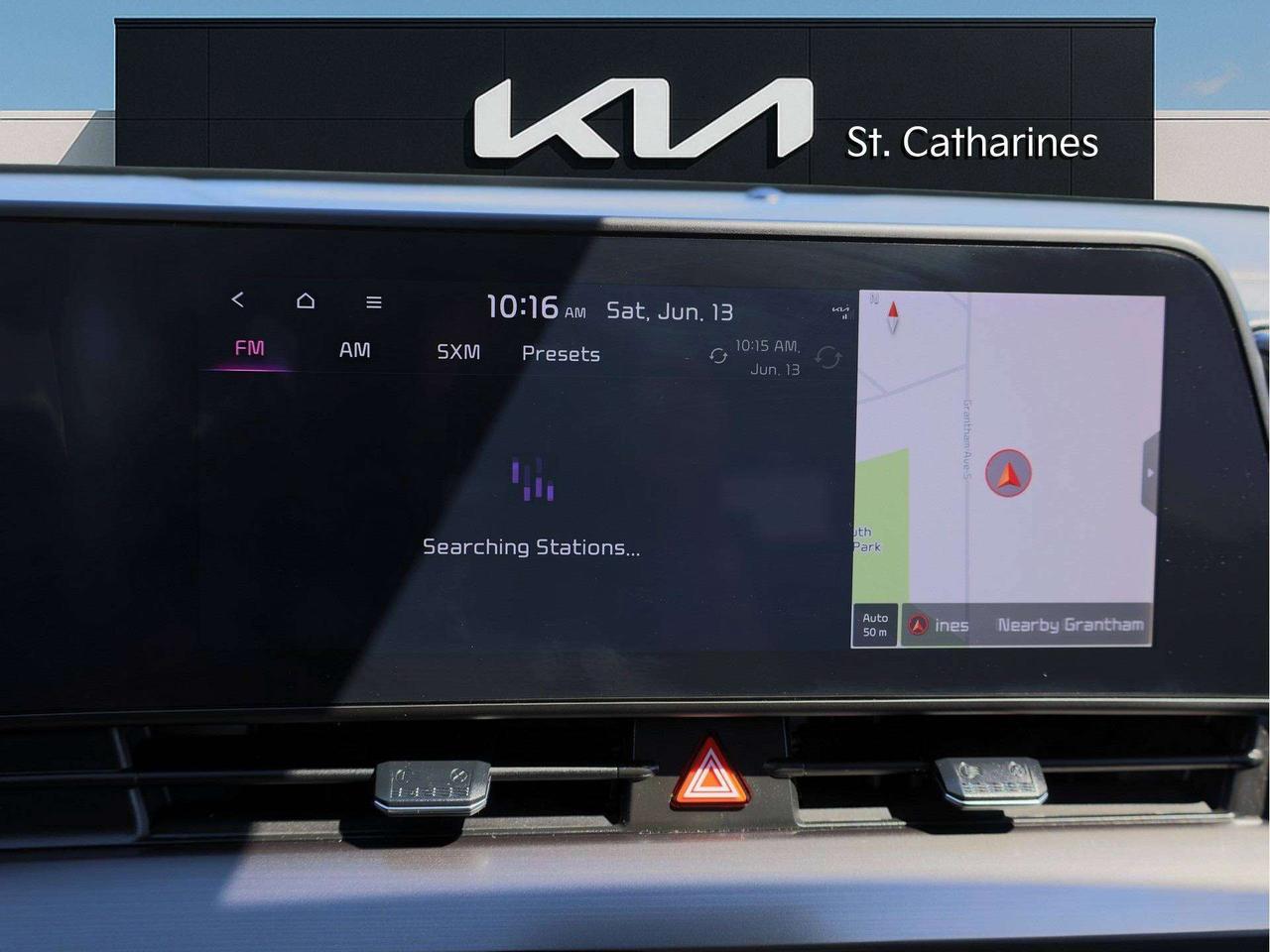 2025 Kia Sportage EX AWD   Panoramic Roof   Navigation   SmartCruise Photo