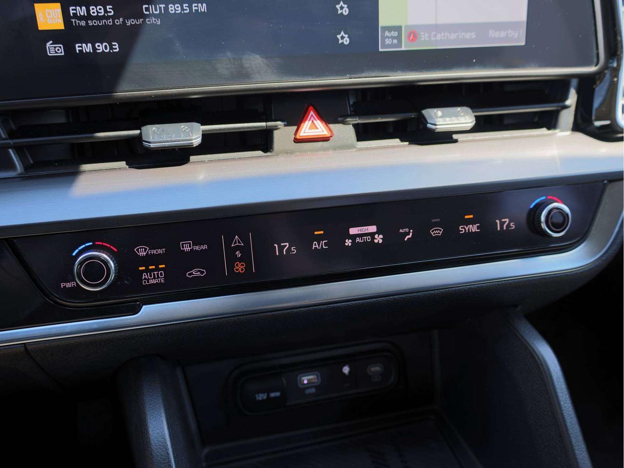 2025 Kia Sportage EX AWD   Panoramic Roof   Navigation   SmartCruise Photo