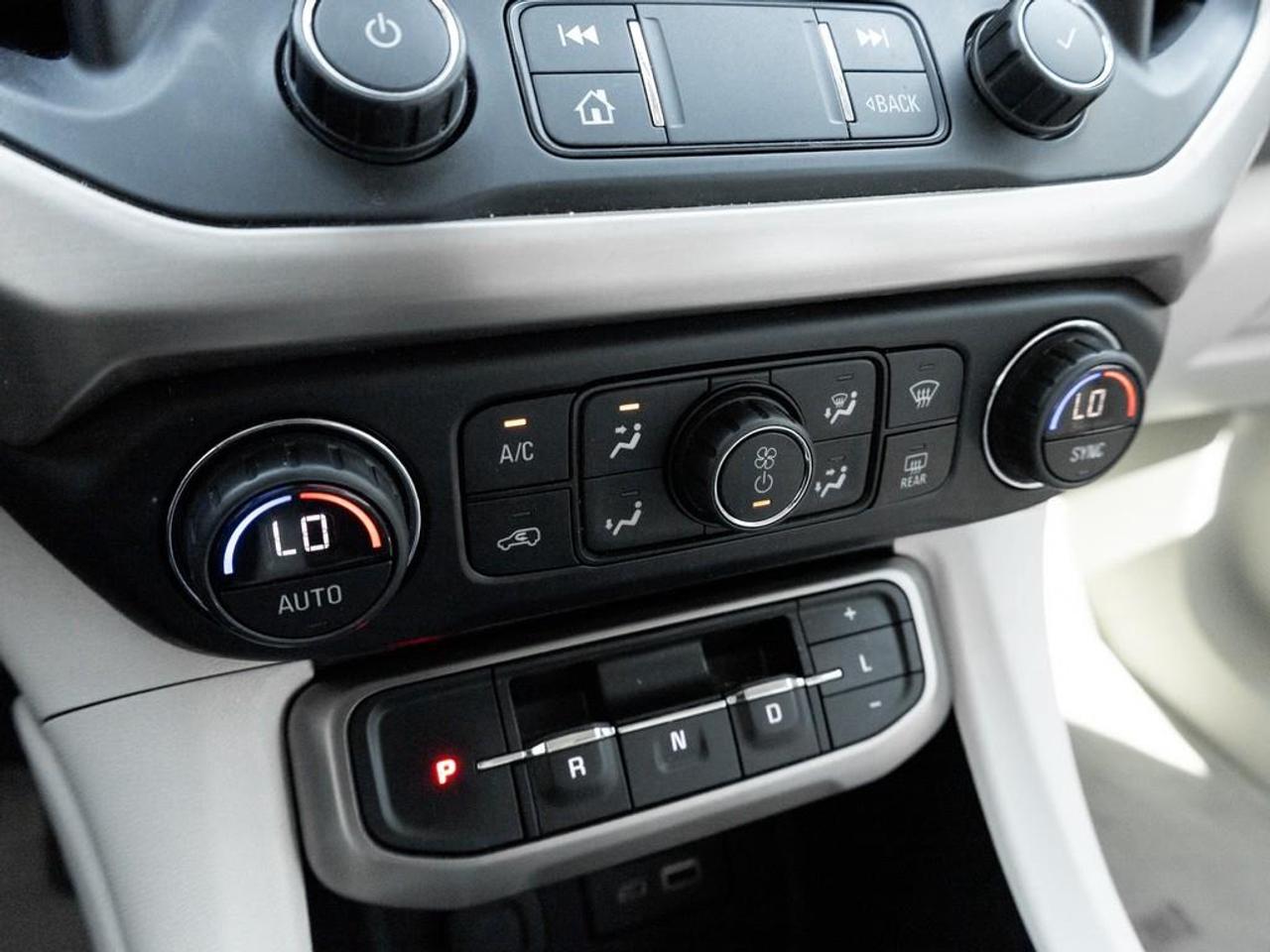 2020 GMC Acadia Denali All-wheel Drive Photo