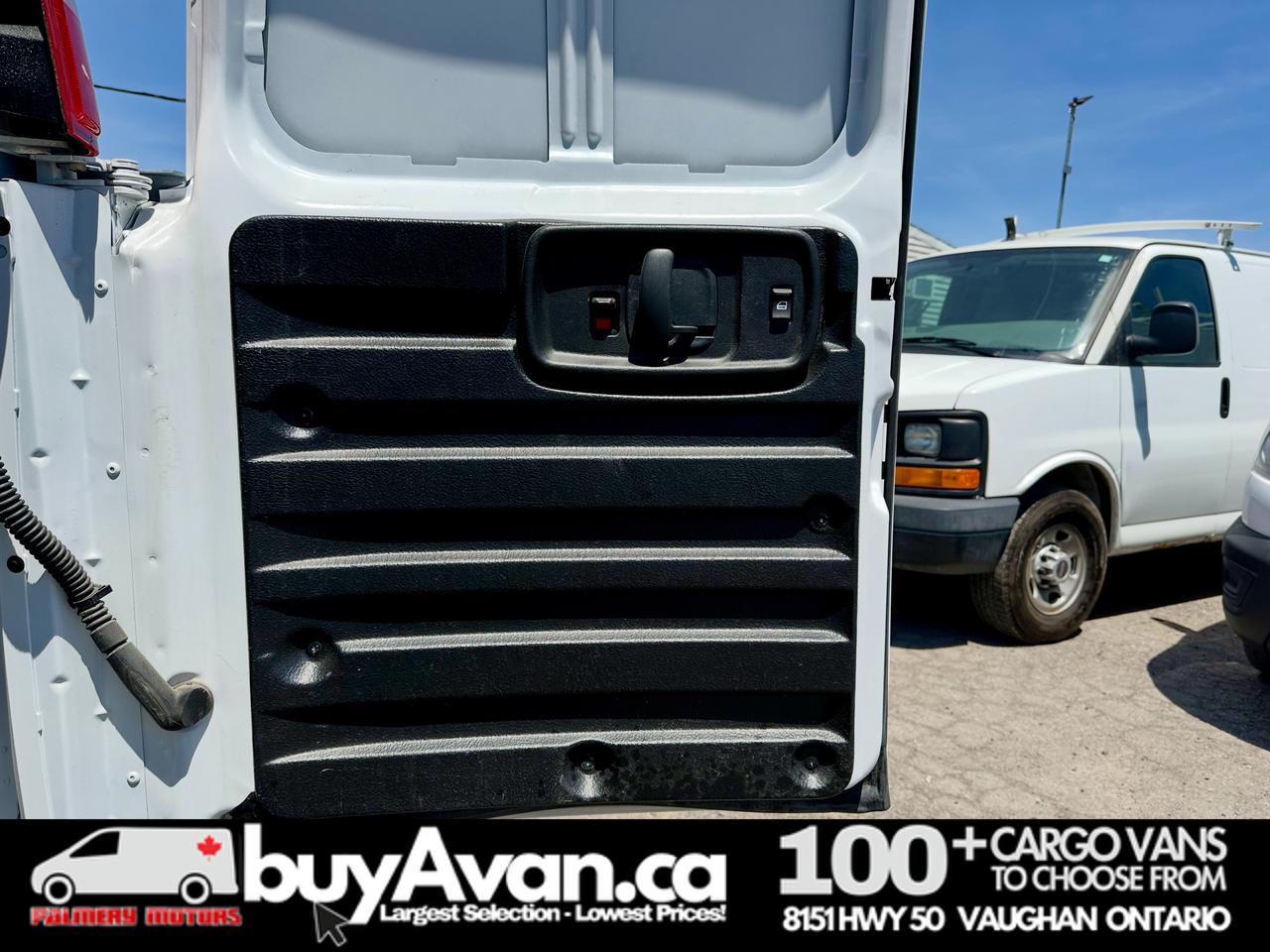 2025 Chevrolet Express 2500 Express 2500 + Divider No Windows Photo