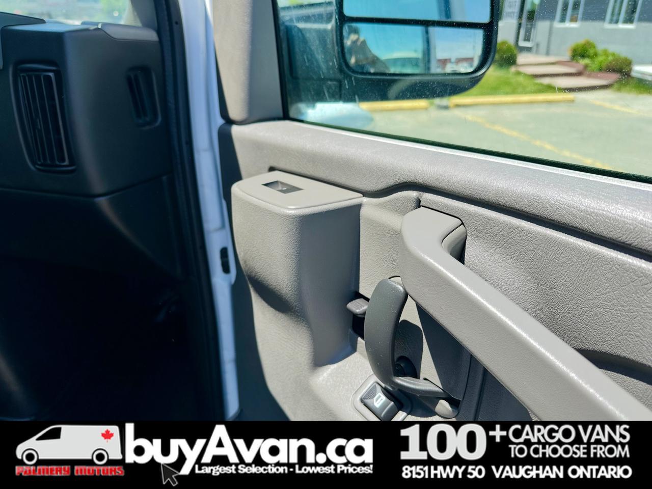 2025 Chevrolet Express 2500 Express 2500 + Divider No Windows Photo