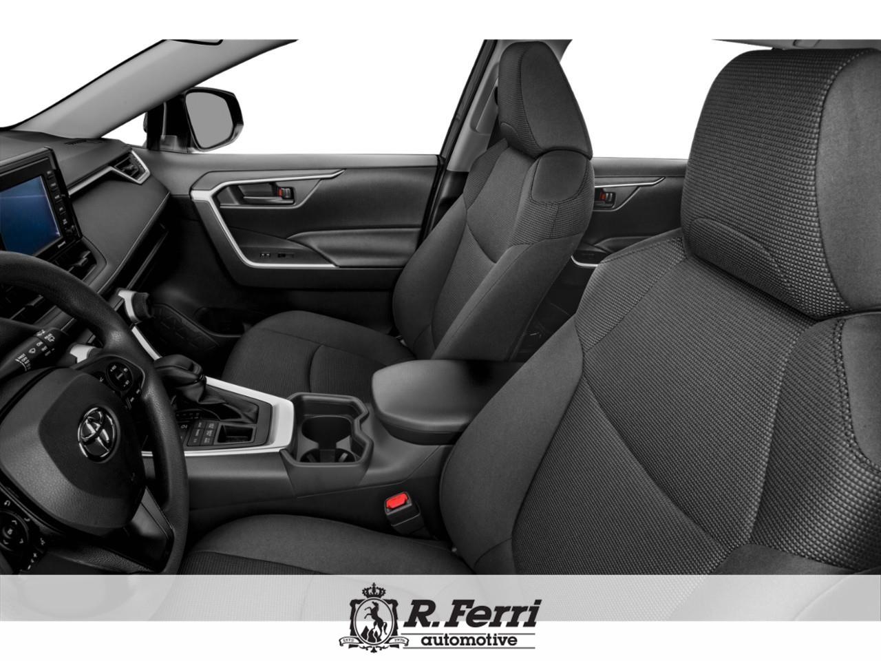 2019 Toyota RAV4 LE 4dr All-wheel Drive Photo