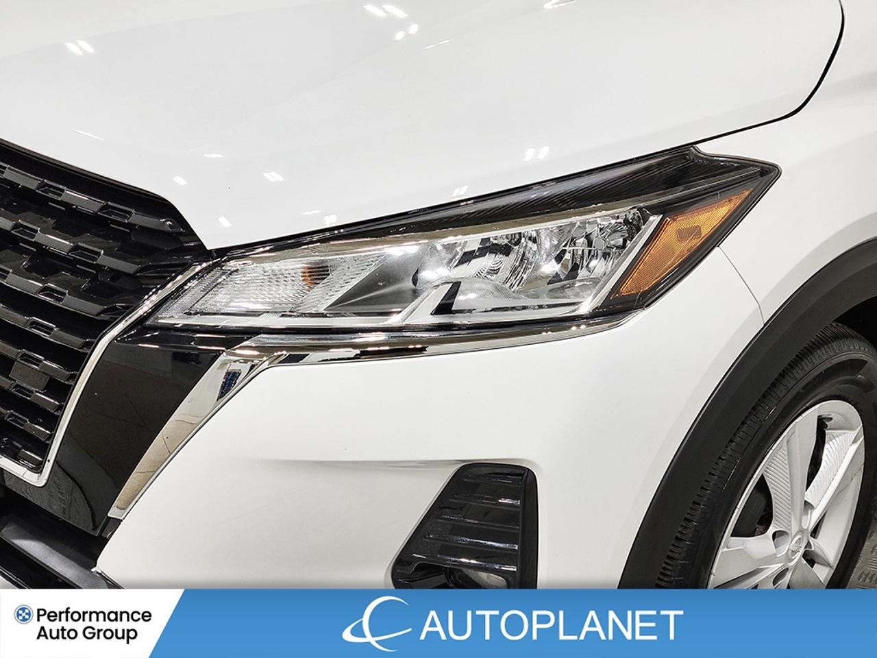 2024 Nissan Kicks S, Apple CarPlay, Back Up Cam, Bluetooth! Photo