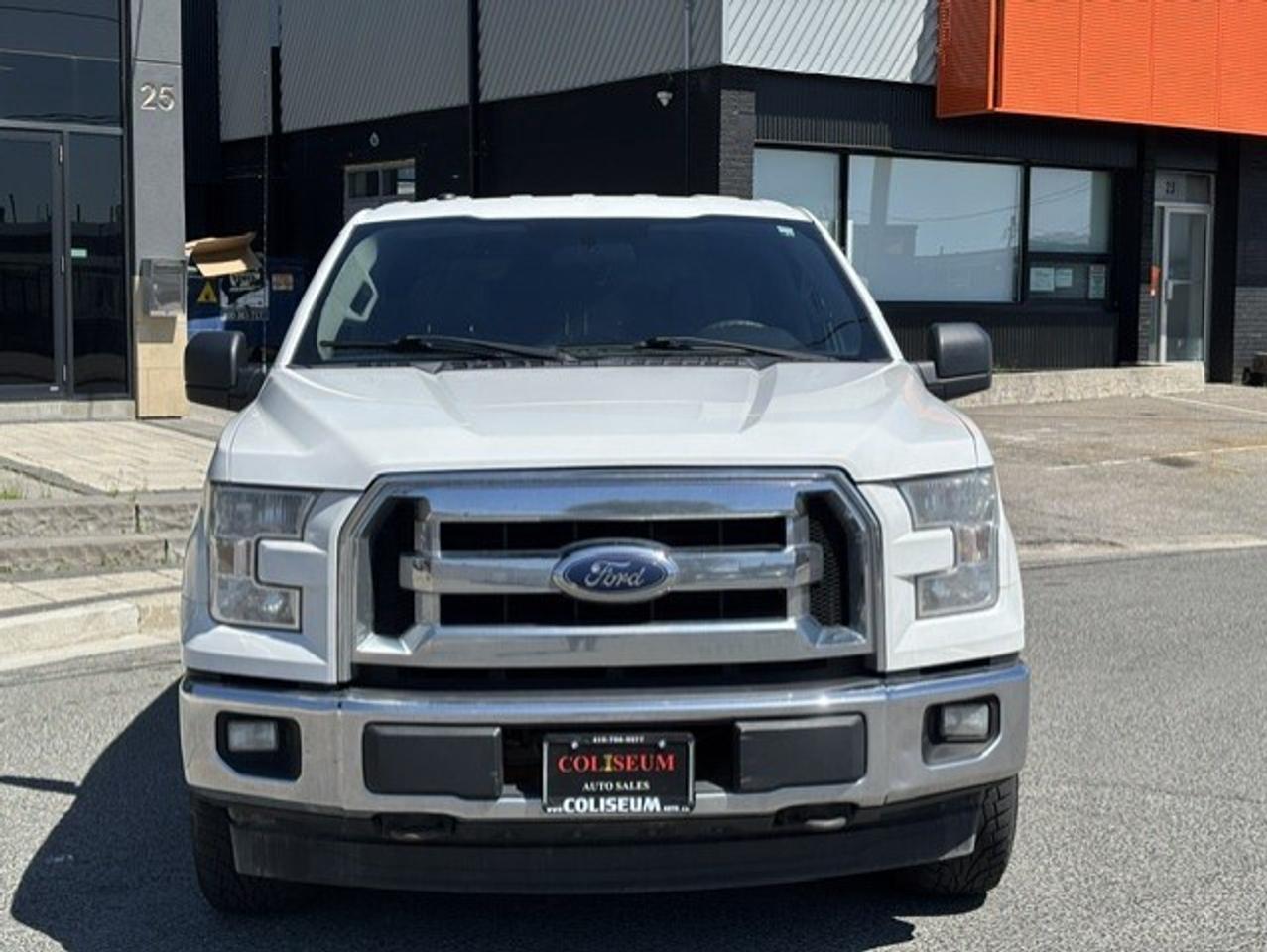 2017 Ford F-150 XLT 4WD SUPER CREW-CAMERA-CAP-NEW TIRES-CERTIFIED! Photo