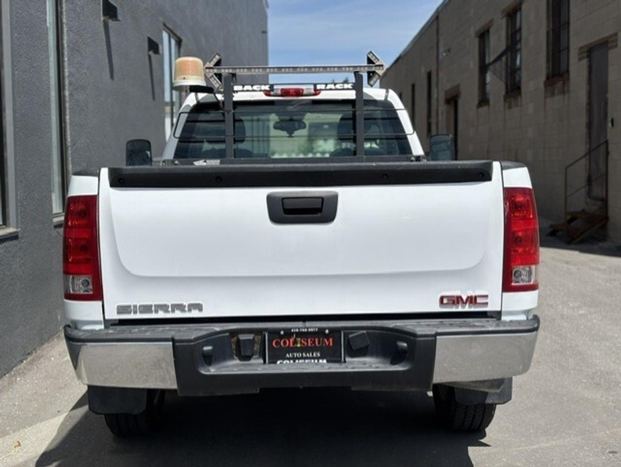 2009 GMC Sierra 1500 **ONLY 68,000KM-1 OWNER-REG CAB LONG BOX-4.8L V8** Photo
