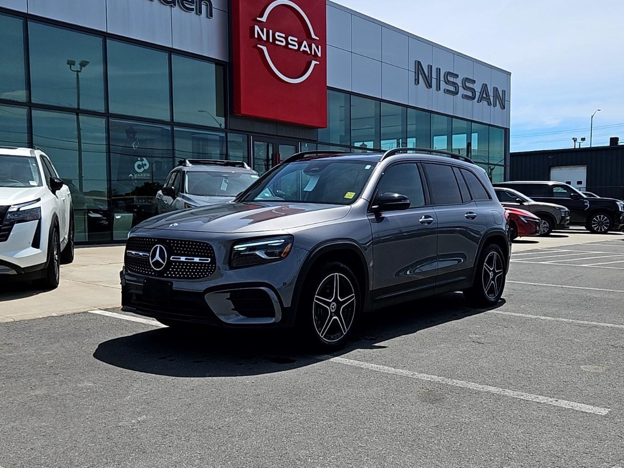 2025 Mercedes-Benz GLB GLB 250 4MATIC SUV Photo0