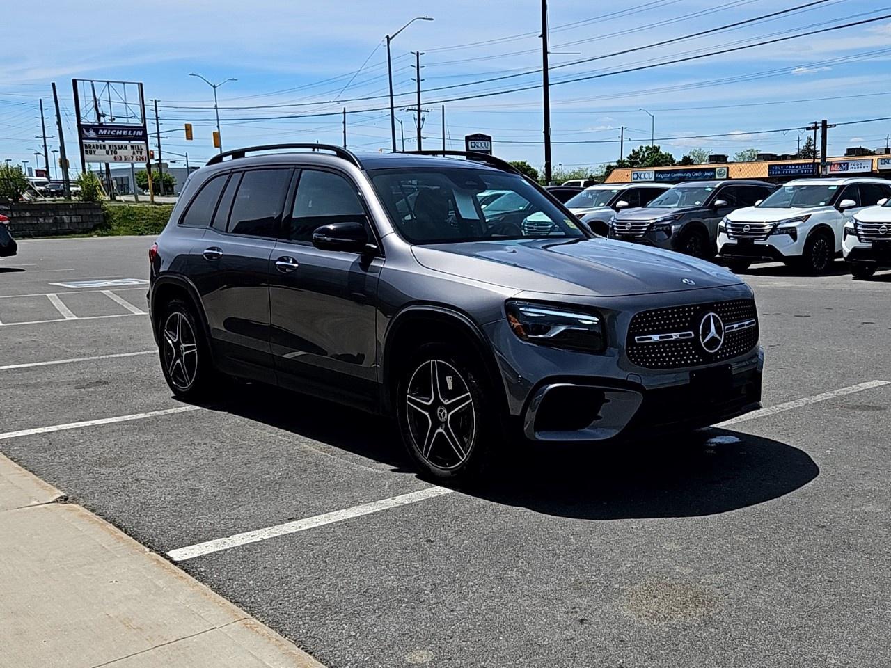 2025 Mercedes-Benz GLB GLB 250 4MATIC SUV Photo