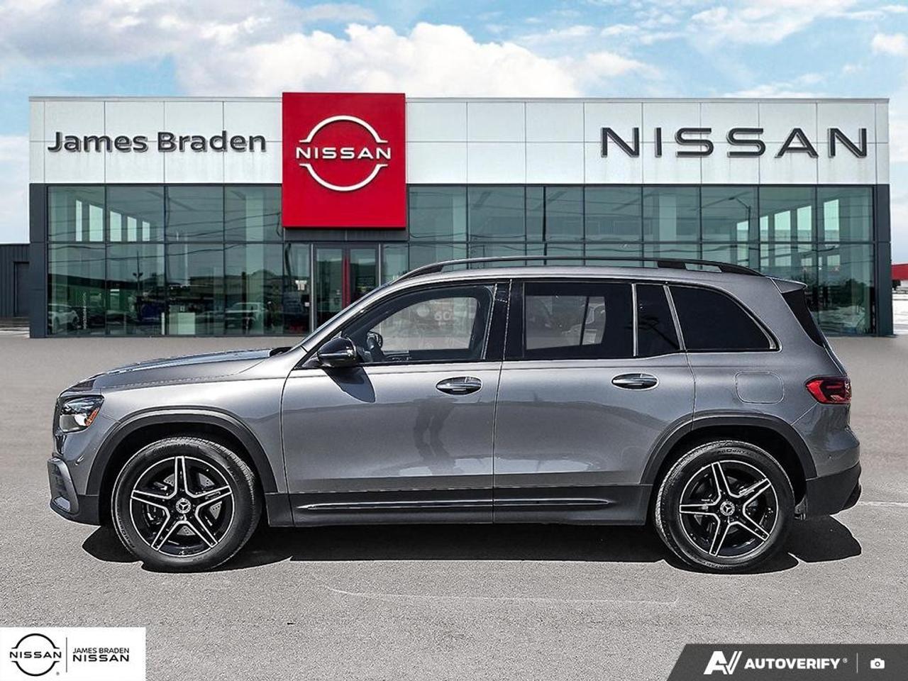 2025 Mercedes-Benz GLB GLB 250 4MATIC SUV Photo