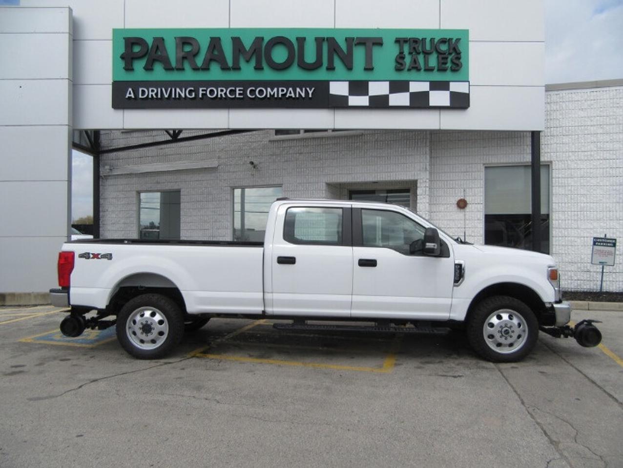 2024 Ford F-250 GAS 4X4 CREW CAB BRAND NEW HI-RAIL PKG 8FT BOX XLT Photo