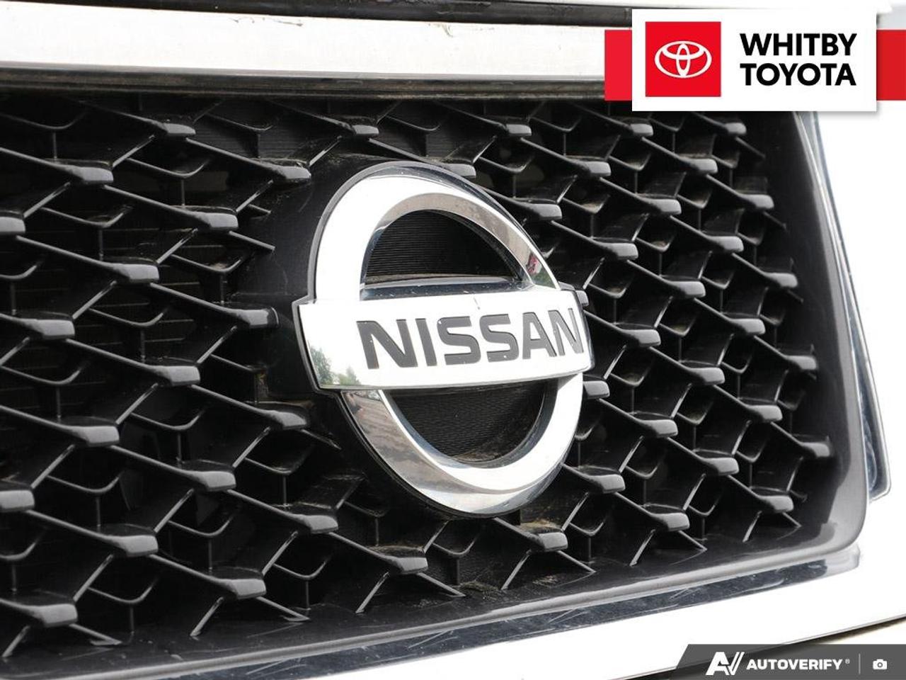 2014 Nissan Pathfinder S 3.5L Photo