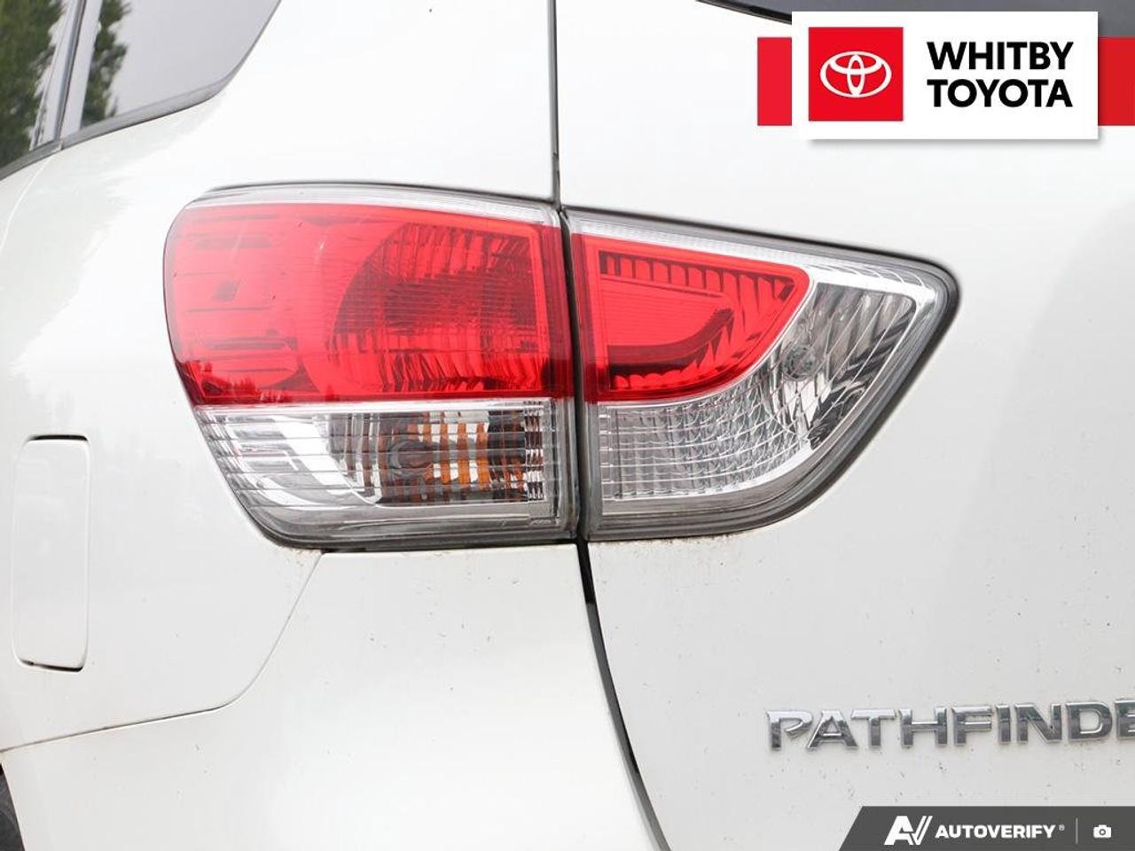 2014 Nissan Pathfinder S 3.5L Photo