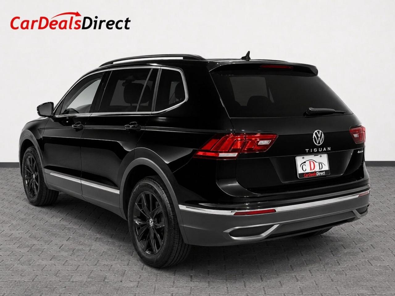 2024 Volkswagen Tiguan 4MOTION   Clean Carfax   Sunroof   Leather   Navig Photo4