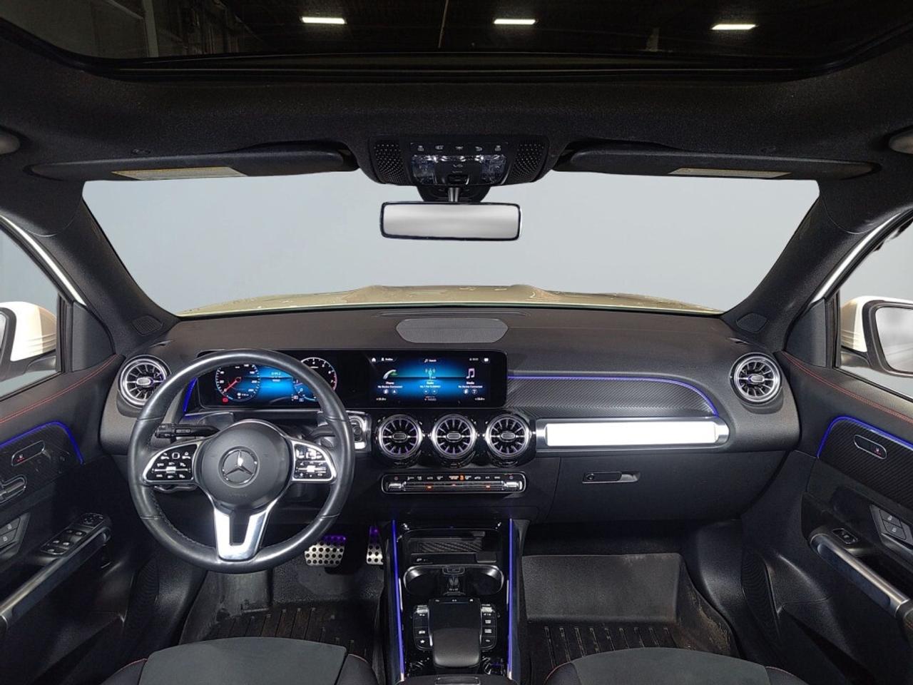 2023 Mercedes-Benz GLB 250 AMG Package 4MATIC   7-Passenger   Navigation Photo