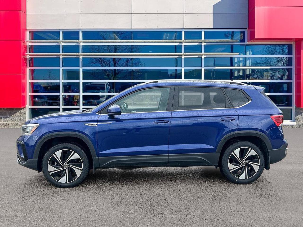 2024 Volkswagen Taos Comfortline | Clean CarFax | VW Service History | Massive Sunroof | Heated Seats & Steering Wheel | Photo