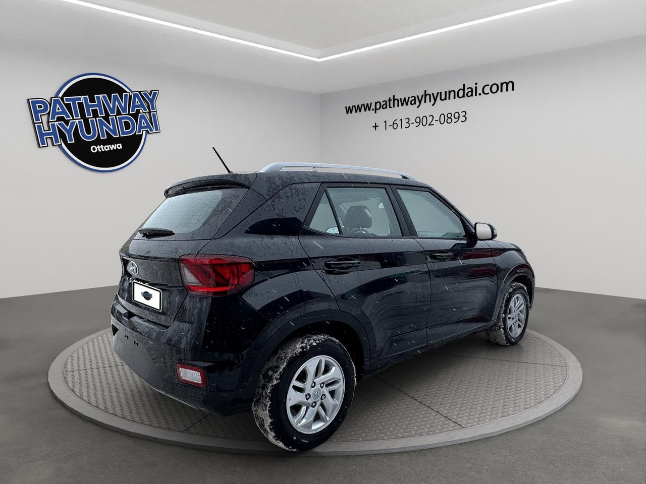 2026 Hyundai Venue PREFERRED Photo3