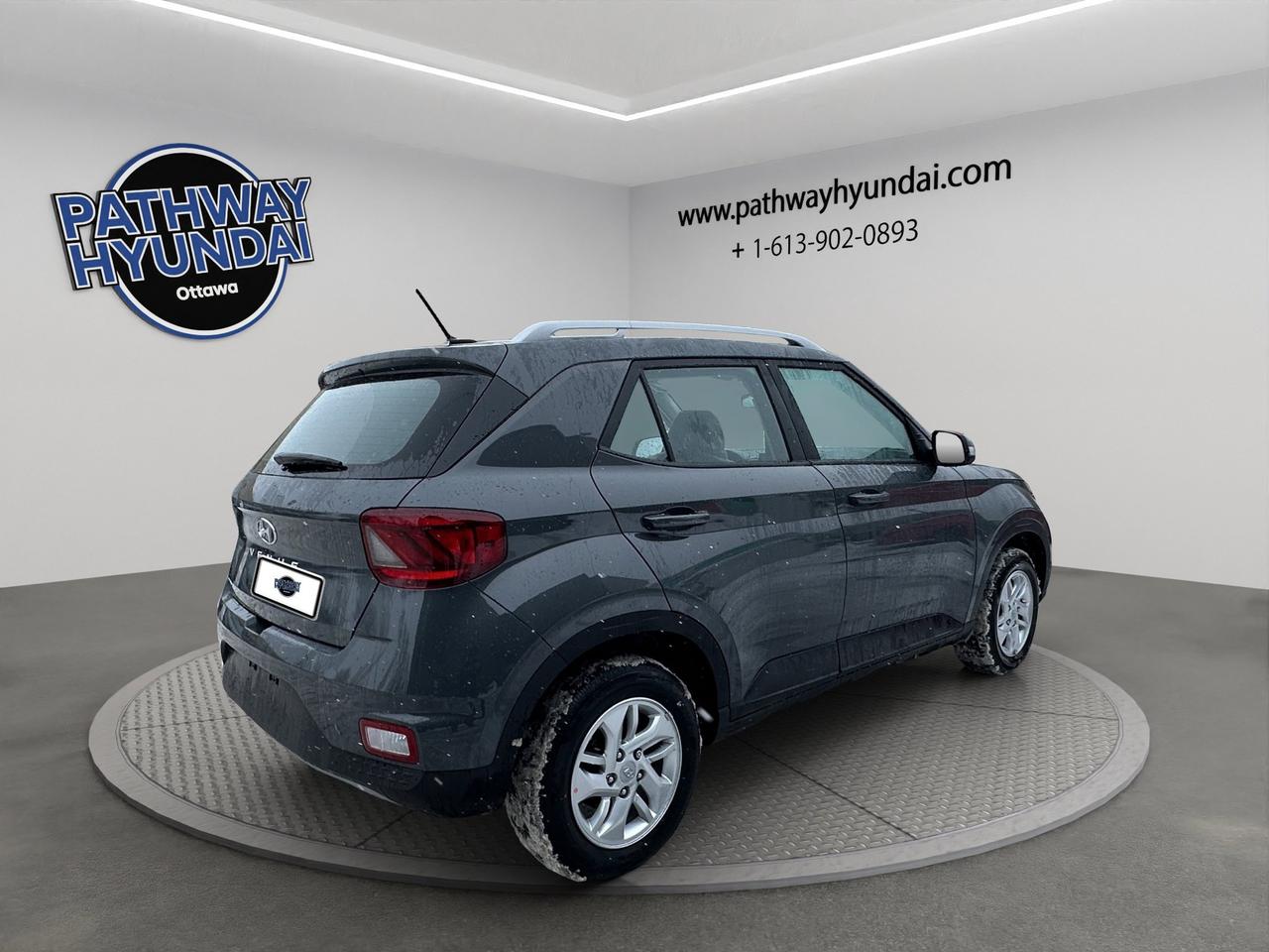 2026 Hyundai Venue PREFERRED Photo3