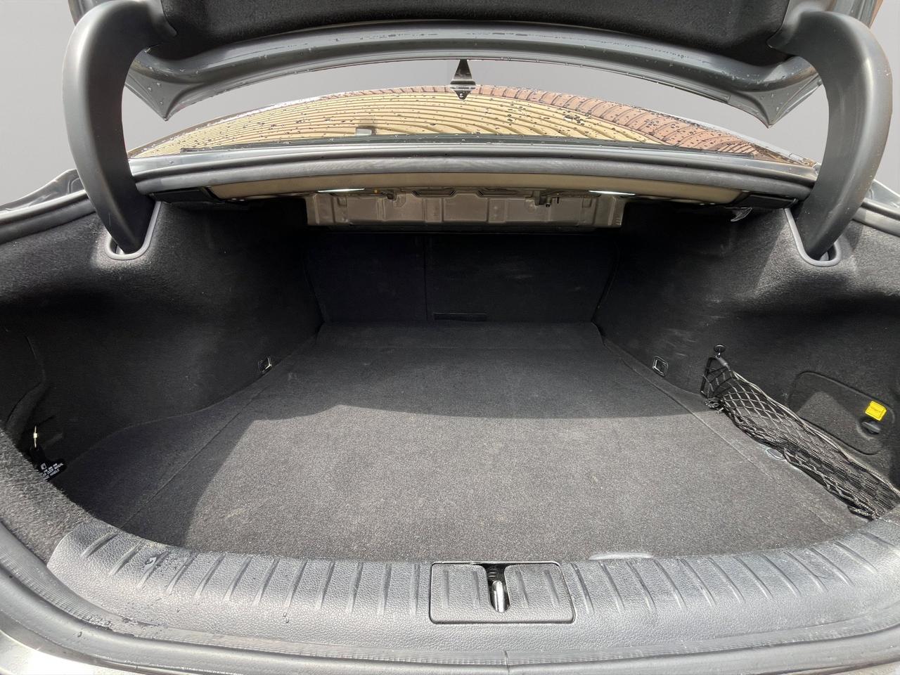 2022 Genesis G70 3.3T Sport | Reverse Cam | Heated Seats Photo