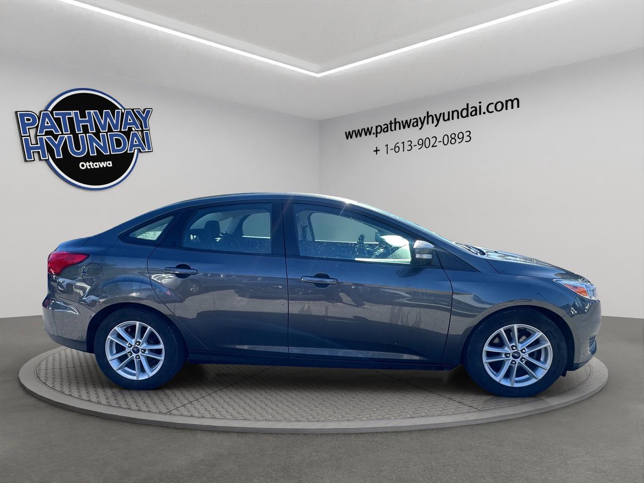 2015 Ford Focus SEL | Reverse Cam | Heated Seats Photo