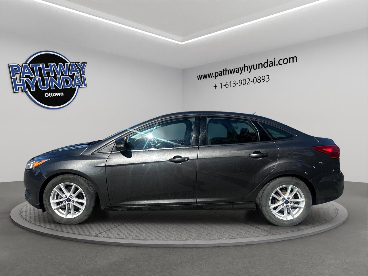 2015 Ford Focus SEL | Reverse Cam | Heated Seats Photo