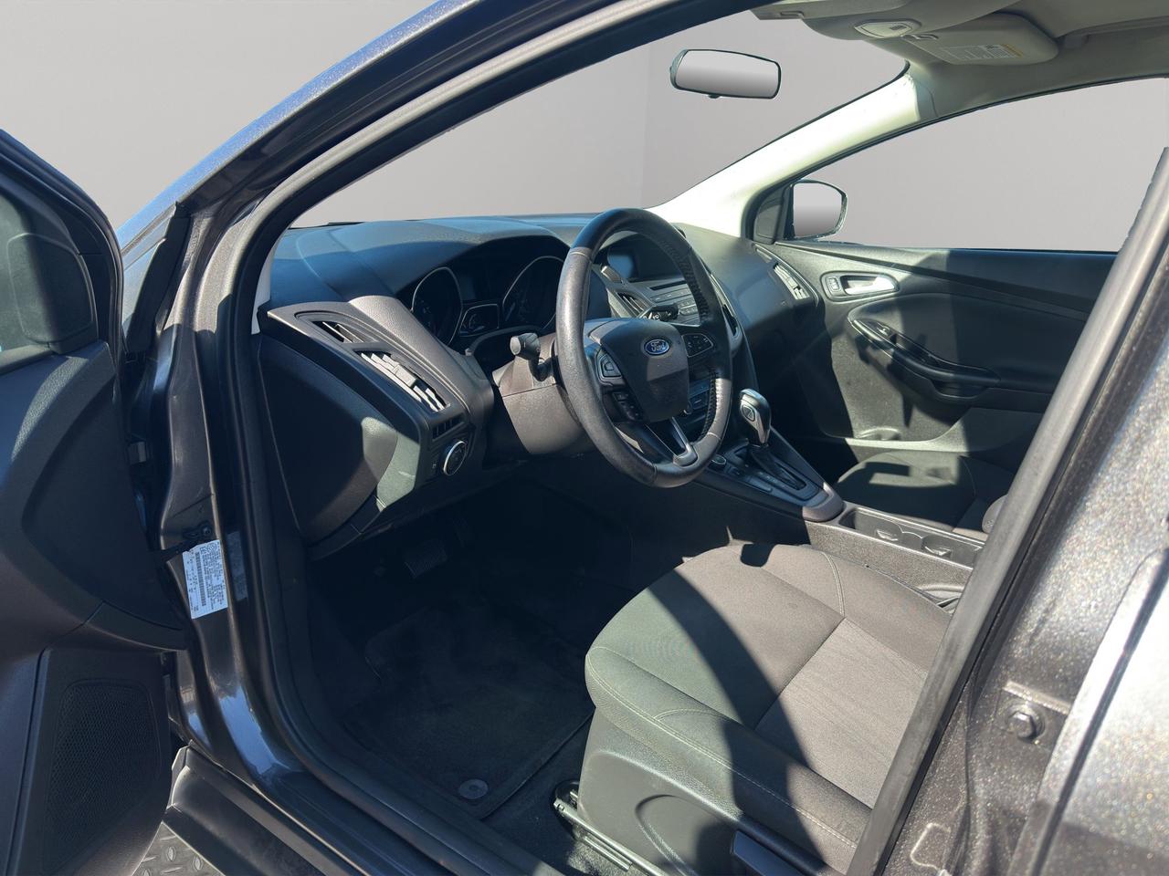 2015 Ford Focus SEL | Reverse Cam | Heated Seats Photo