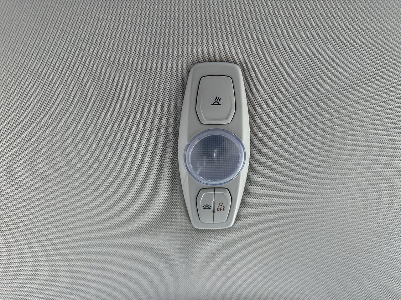 2015 Ford Focus SEL | Reverse Cam | Heated Seats Photo