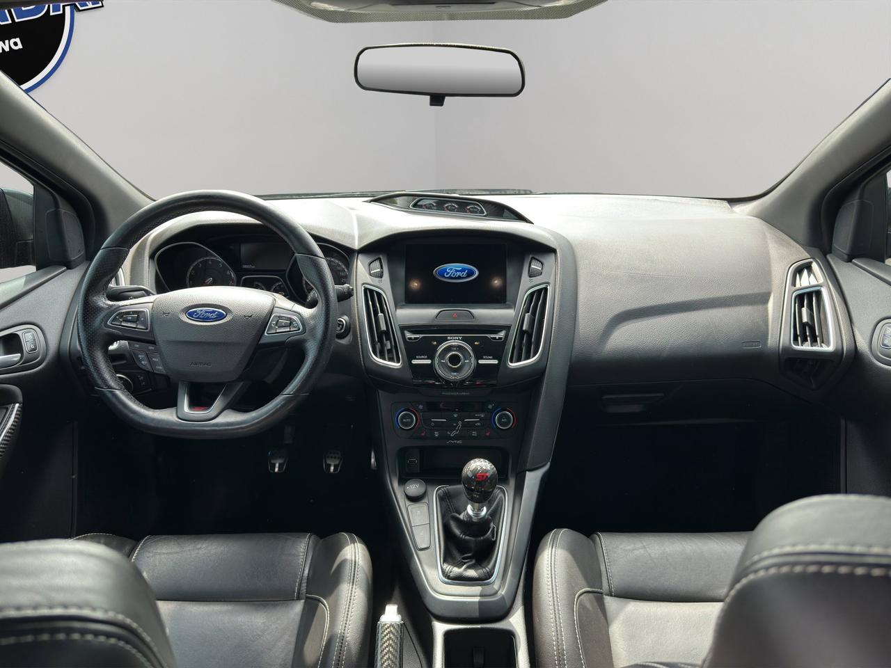 2018 Ford Focus ST | Reverse Cam | Heated Seats Photo