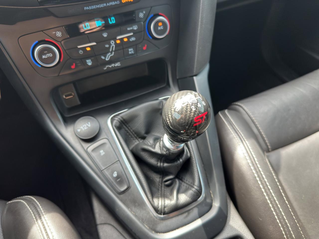 2018 Ford Focus ST | Reverse Cam | Heated Seats Photo