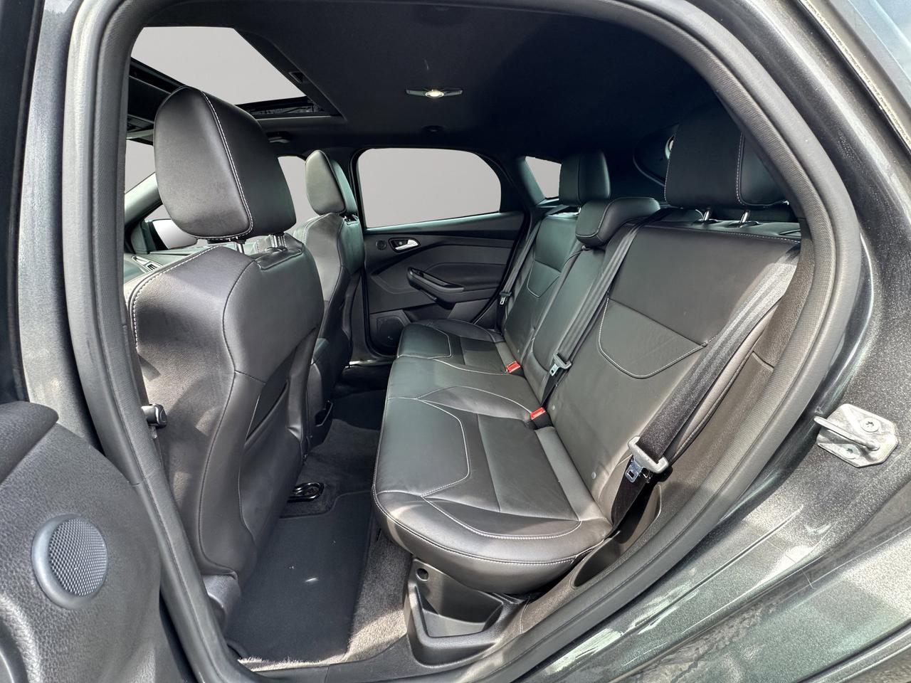 2018 Ford Focus ST | Reverse Cam | Heated Seats Photo