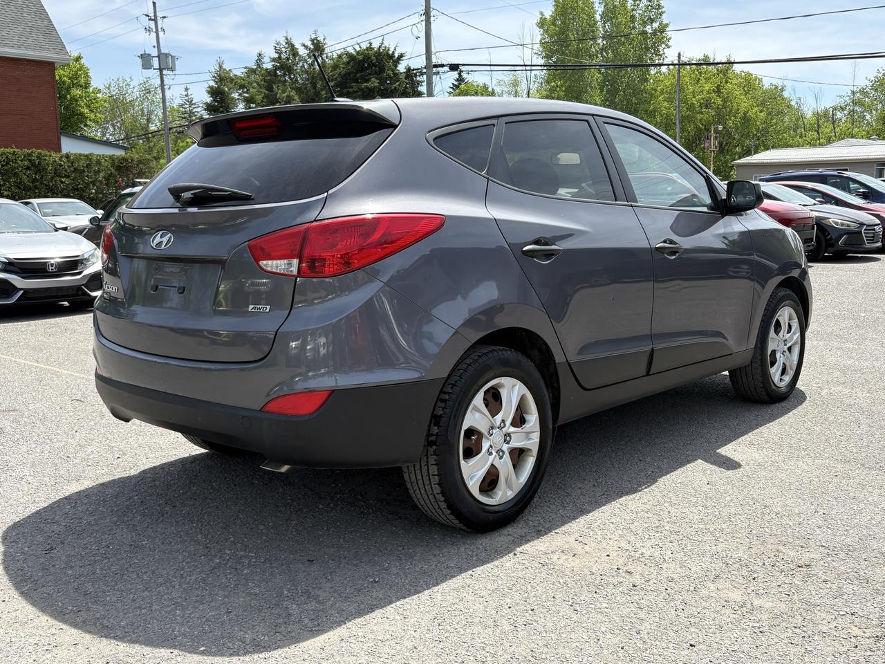 2015 Hyundai Tucson GL Photo2