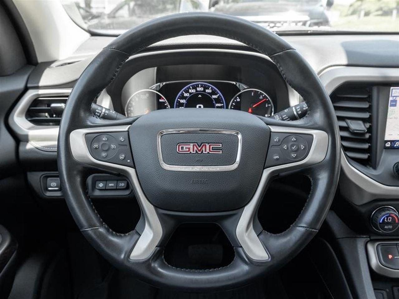 2022 GMC Acadia AWD DENALI Photo