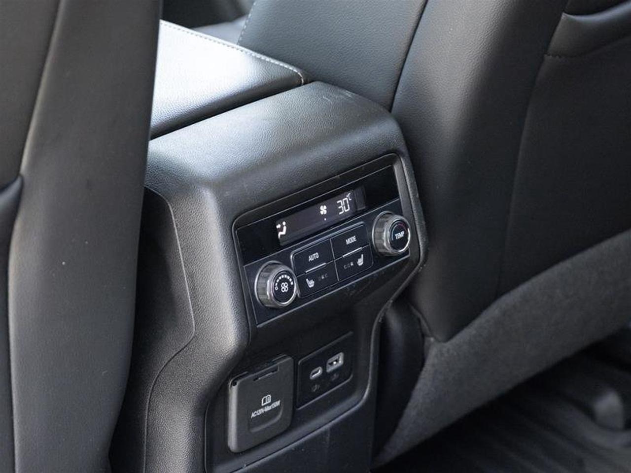 2022 GMC Acadia AWD DENALI Photo