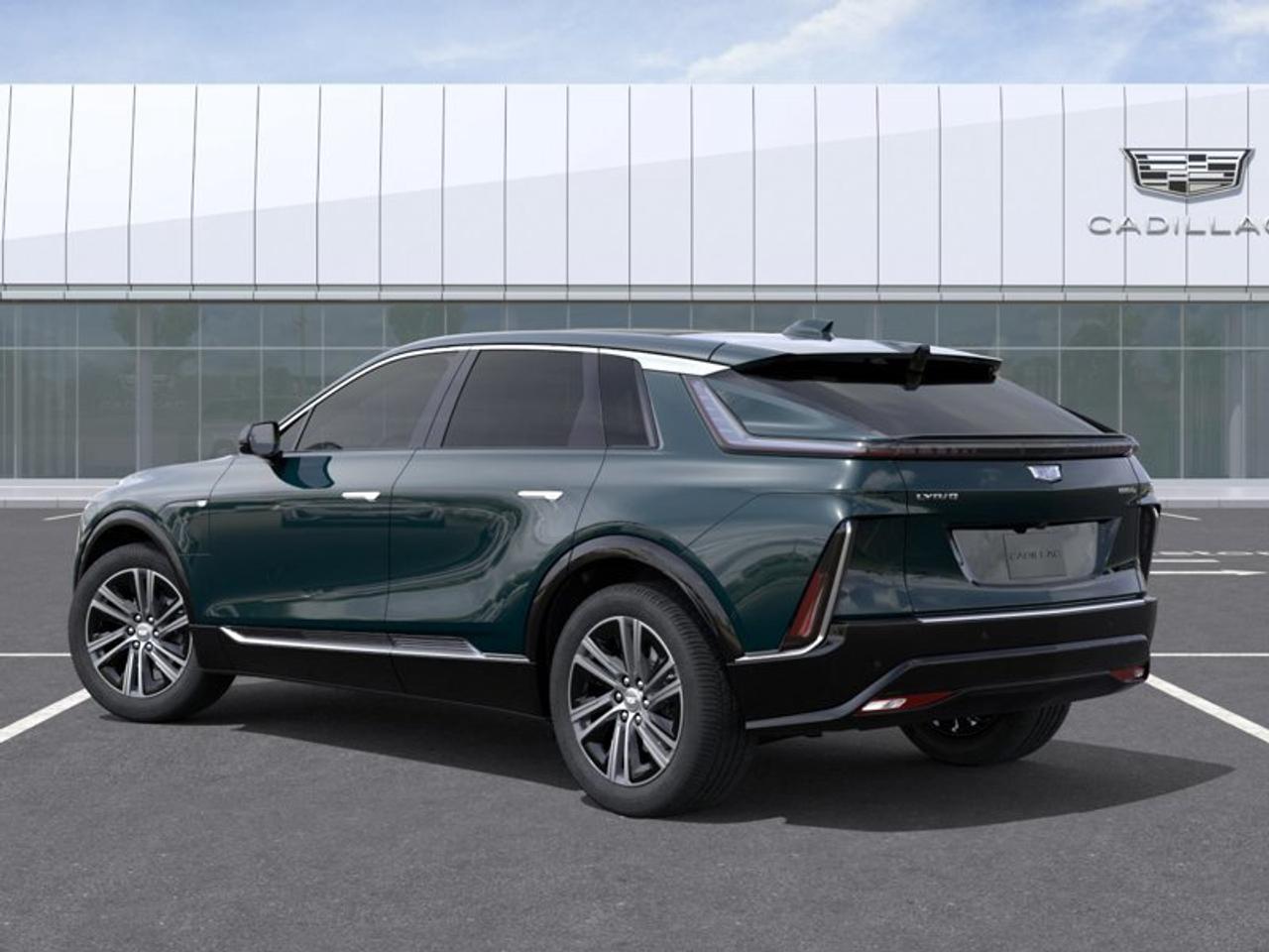 2026 Cadillac LYRIQ Luxury Photo2