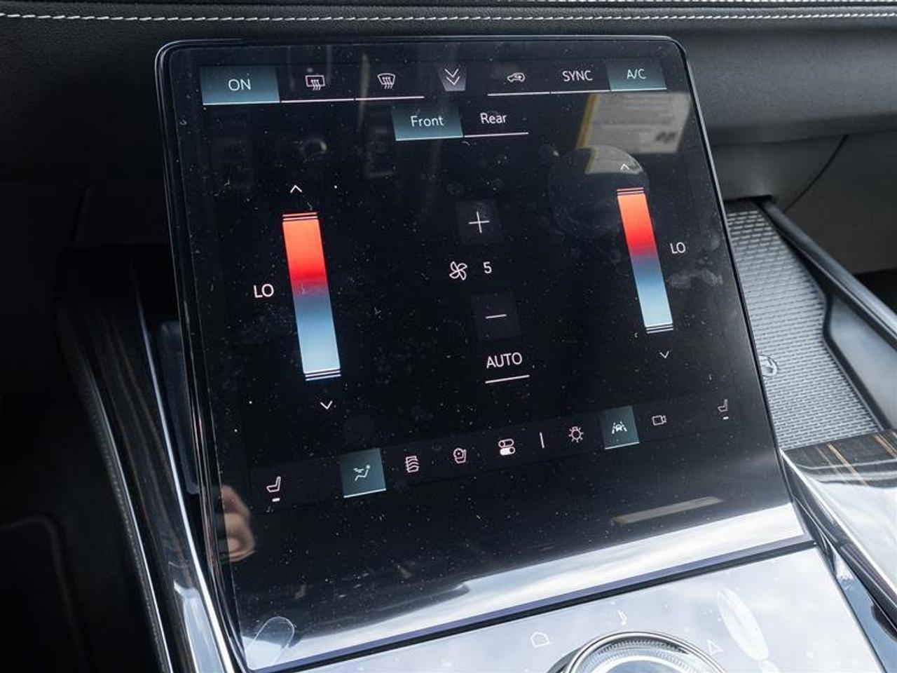 2026 Cadillac Escalade LUXURY Photo