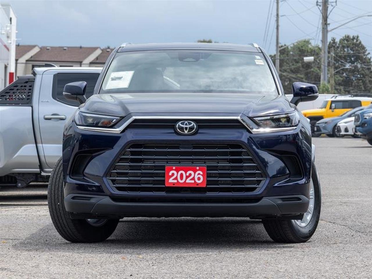 2026 Toyota Grand Highlander Hyb rid XLE AW Sunroof | Backup Cam | Heated Seats | Wireless Charging | XLE Photo