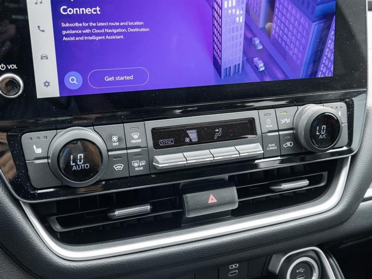 2026 Toyota Grand Highlander Hyb rid XLE AW Sunroof | Backup Cam | Heated Seats | Wireless Charging | XLE Photo