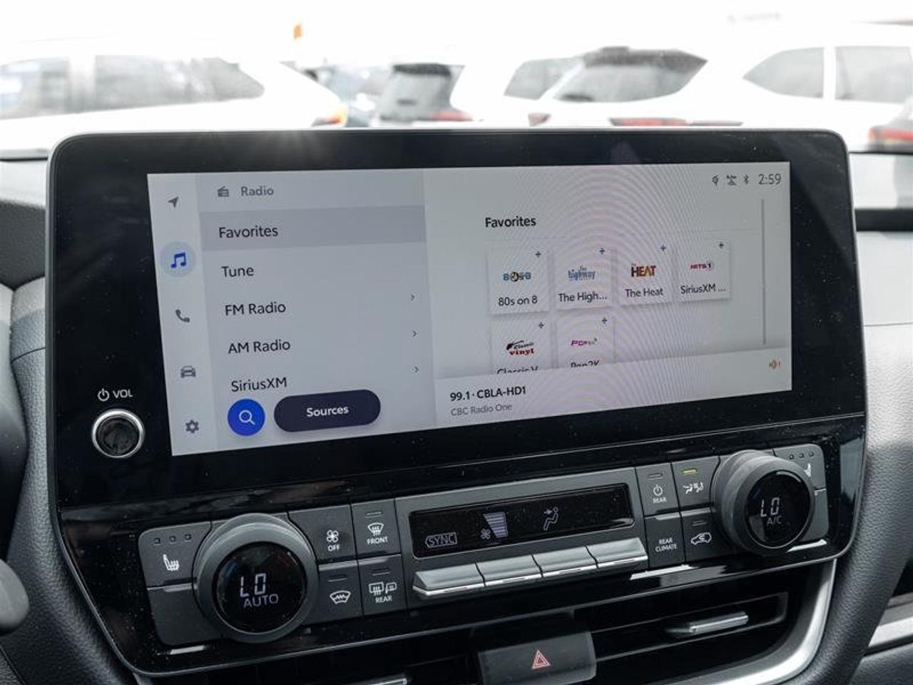 2026 Toyota Grand Highlander Hyb rid XLE AW Sunroof | Backup Cam | Heated Seats | Wireless Charging | XLE Photo